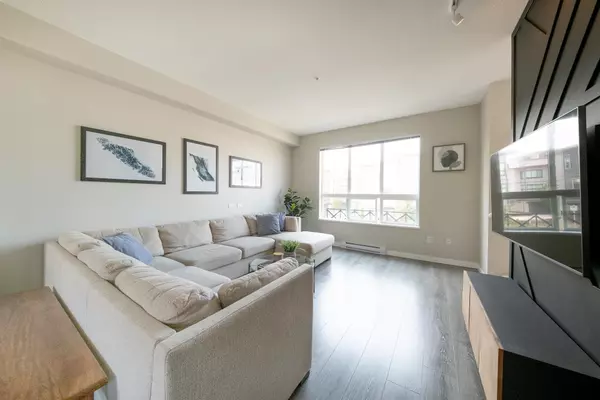 Langley, BC V2Y 0M4,7848 209 ST #82