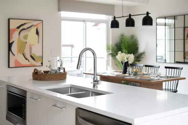 Langley, BC V2Y 1P8,6951 204 ST #214