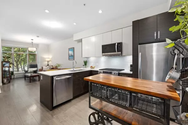 North Vancouver, BC V7H 0B6,2135 Heritage Park LN #105