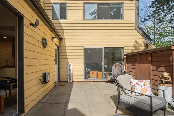 Delta, BC V4M 3T9,5421 10 AVE #118