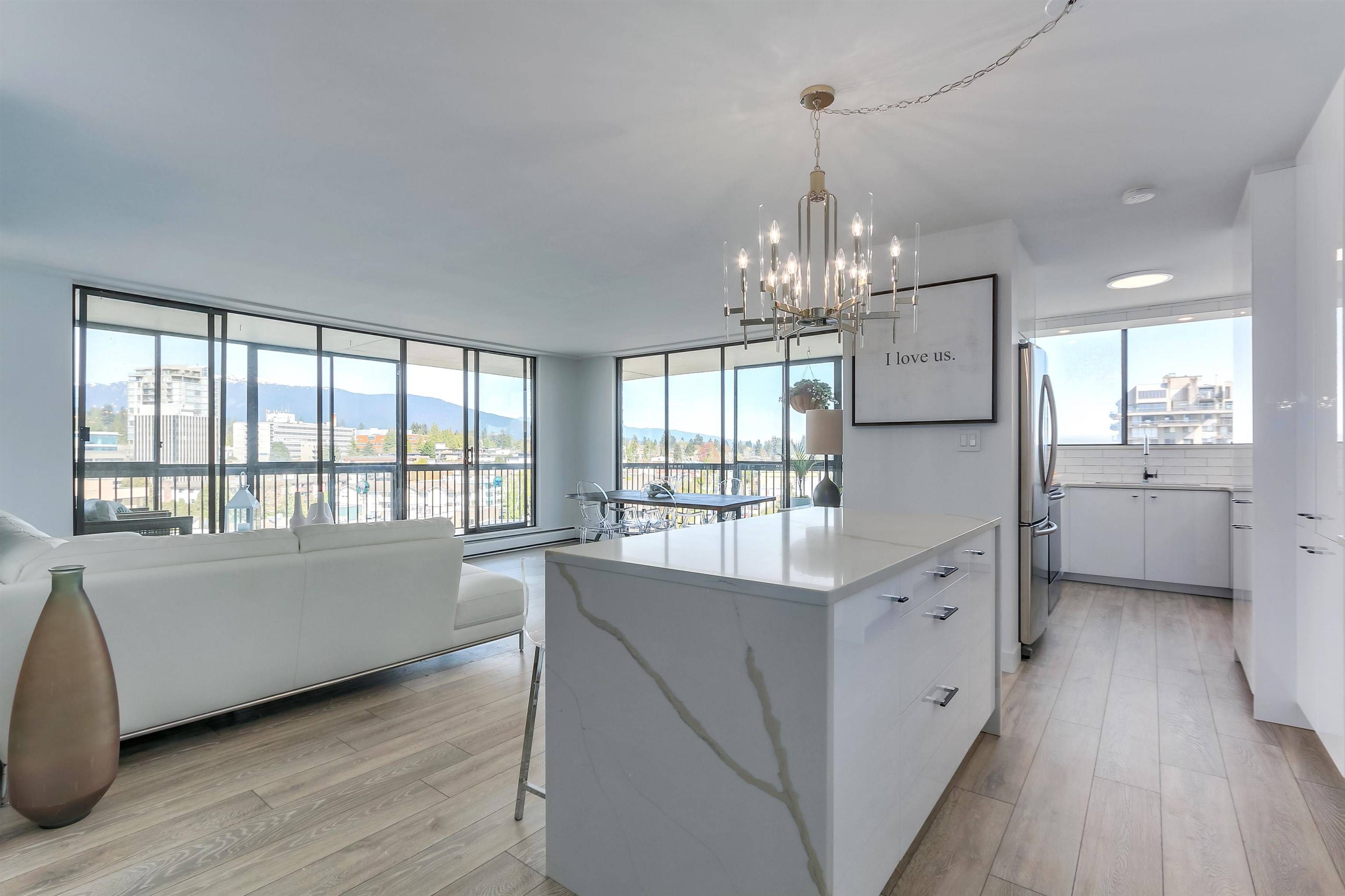 114 W Keith RD #1401, North Vancouver, BC V7M 3C9