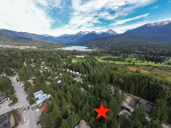 Whistler, BC V8E 0G1,8349 Rainbow DR