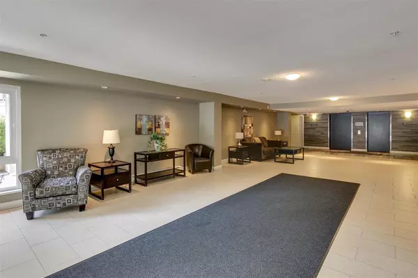 Maple Ridge, BC V2X 8W6,12248 224 ST #206