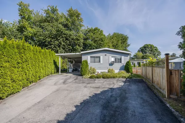 Coquitlam, BC V3K 6L4,145 King Edward ST #58