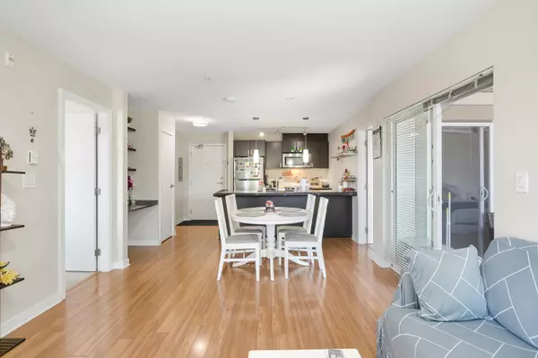 Delta, BC V4C 0C1,7511 120 ST #216