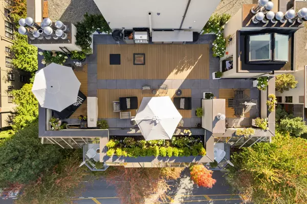 Vancouver, BC V6J 2E1,1568 W 12th AVE #11B