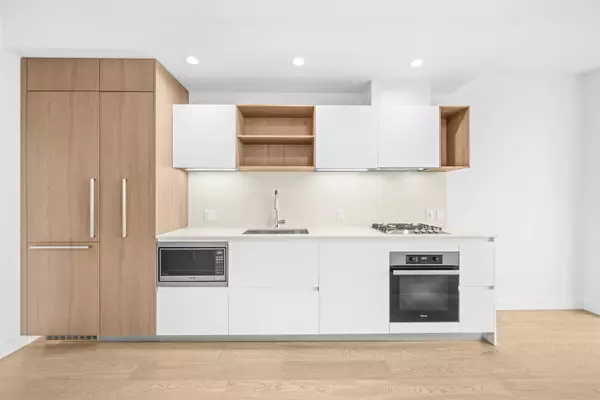 Burnaby, BC V5H 0K2,6000 Mckay AVE #4409