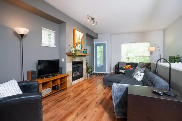 Surrey, BC V3S 8Z5,15065 58 AVE #15