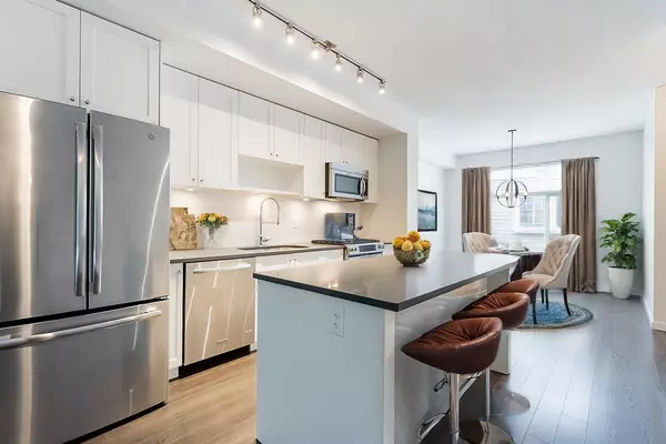 Surrey, BC V3Z 9P4,253 171 ST #6