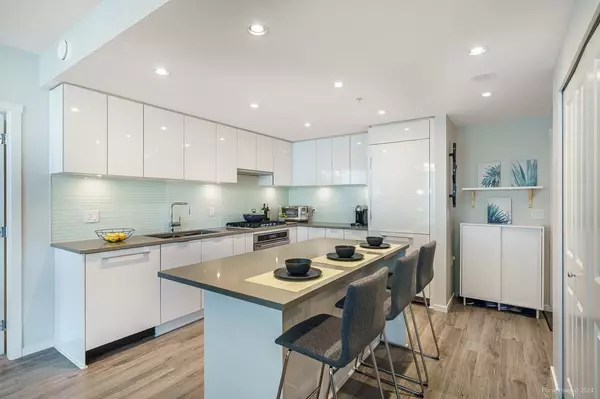 Burnaby, BC V5H 0G8,6638 Dunblane AVE #1308