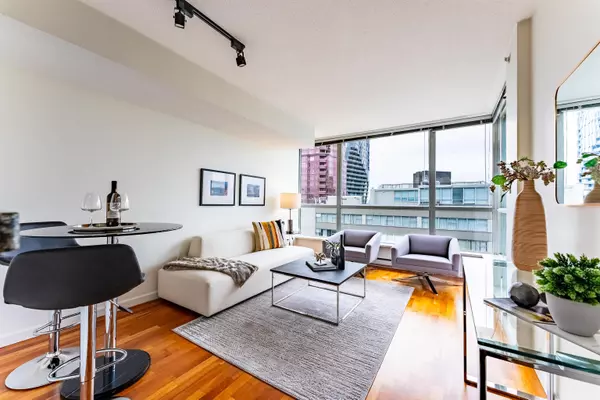 Vancouver, BC V6G 3K4,1420 W Georgia ST #2104