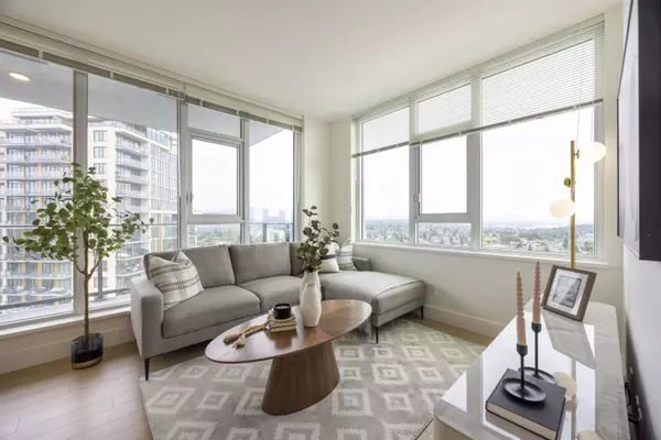 Burnaby, BC V3N 0G9,7388 Kingsway #2305