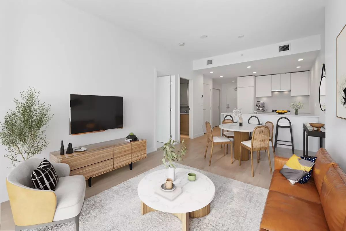 Burnaby, BC V5C 0N4,2181 Madison AVE #1908