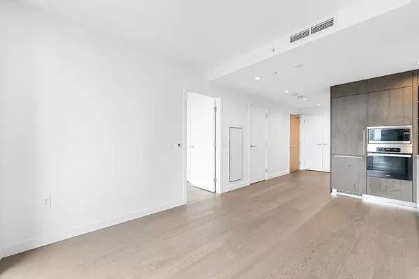 Burnaby, BC V5H 0K2,6000 Mckay AVE #2301