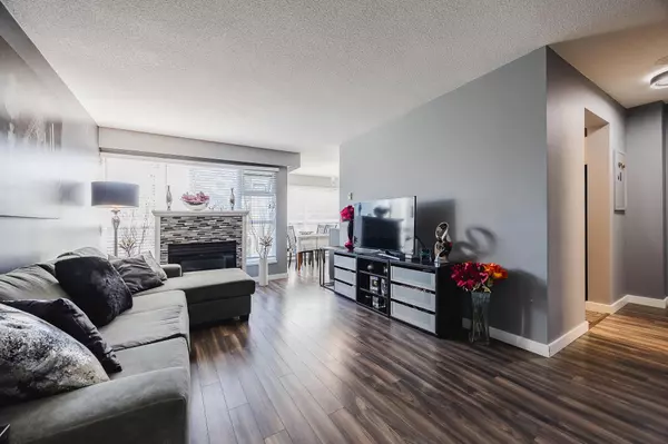 Surrey, BC V3T 5S7,9830 Whalley BLVD #706