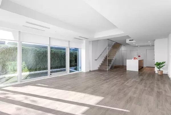 Vancouver, BC V5Z 3M7,5687 Baillie ST