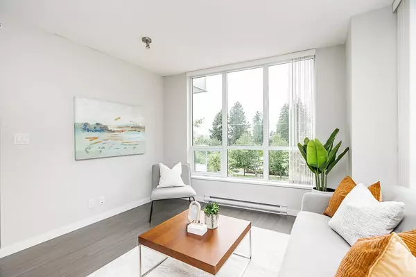 Coquitlam, BC V3B 0N2,3093 Windsor Gate #308