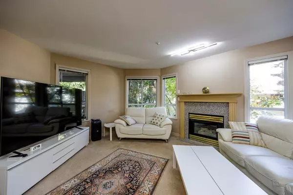 North Vancouver, BC V7J 1Z9,1150 Lynn Valley RD #209