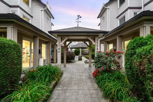 Surrey, BC V3S 8M5,17740 58a AVE #207