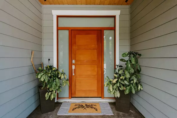 Halfmoon Bay, BC V7Z 1A3,7835 Eagle DR