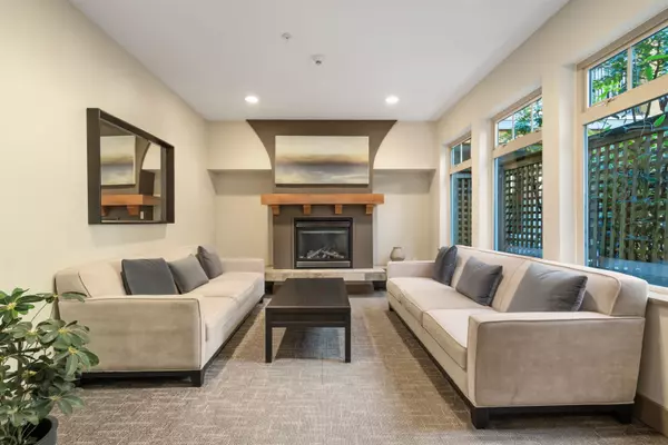 North Vancouver, BC V7R 4X5,3125 Capilano CRES #108