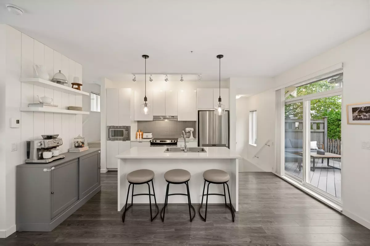 Langley, BC V2Y 0M4,7848 209 ST #88