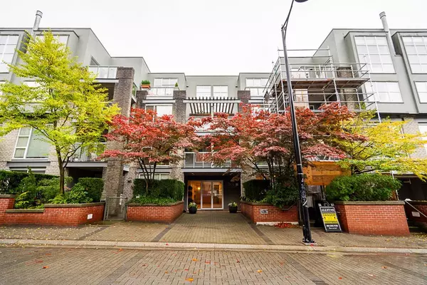 2288 Marstrand AVE #101,  Vancouver,  BC V6K 4S9