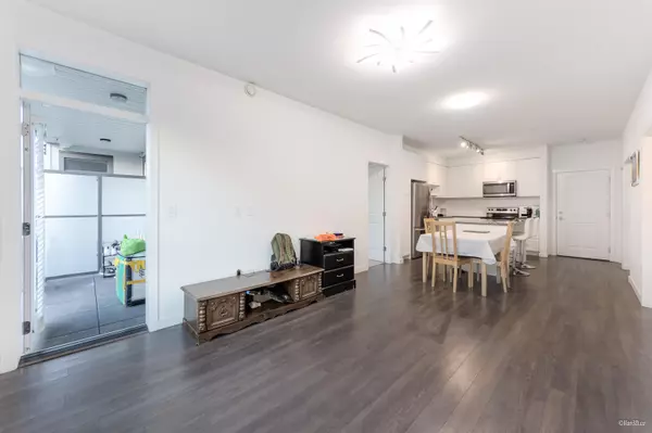 Surrey, BC V3W 3E2,13628 81a AVE #117