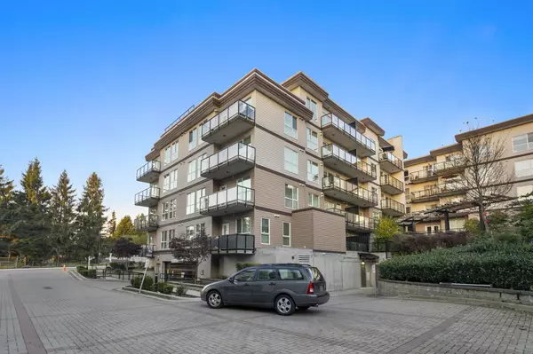 Surrey, BC V3T 0L9,13768 108 AVE #330