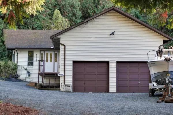 Cultus Lake, BC V2R 5A6,45712 Elizabeth DR