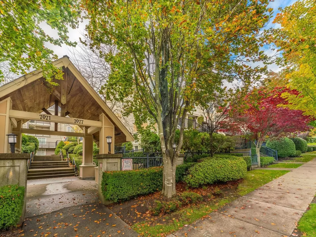 Burnaby, BC V3N 1A3,7077 Edmonds ST #5