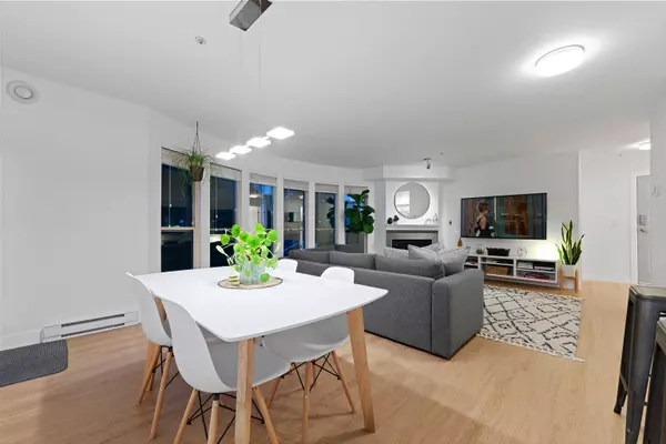 Port Coquitlam, BC V3C 1V9,2345 Central AVE #305