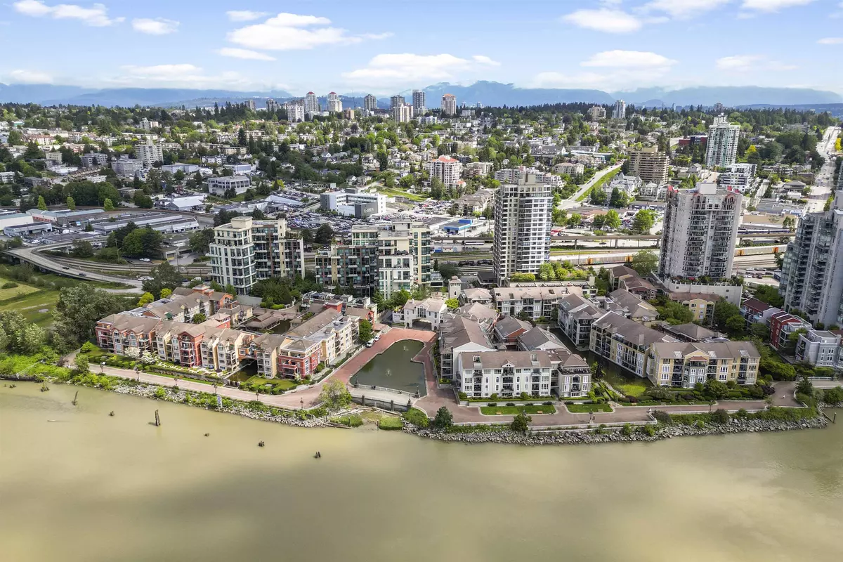 New Westminster, BC V3M 0B6,1 Renaissance SQ #1808