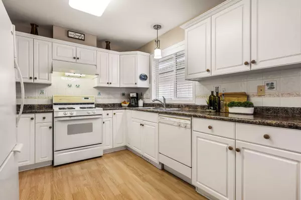 Chilliwack, BC V2R 3Z6,7600 Chilliwack River RD #24