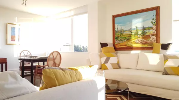 North Vancouver, BC V7P 3G8,2004 Fullerton AVE #1709