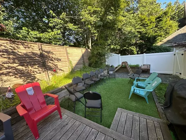 Surrey, BC V3X 3N8,13918 58 AVE #54