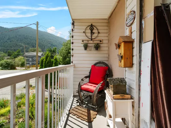 Harrison Hot Springs, BC V0M 1K0,450 Esplanade AVE #11