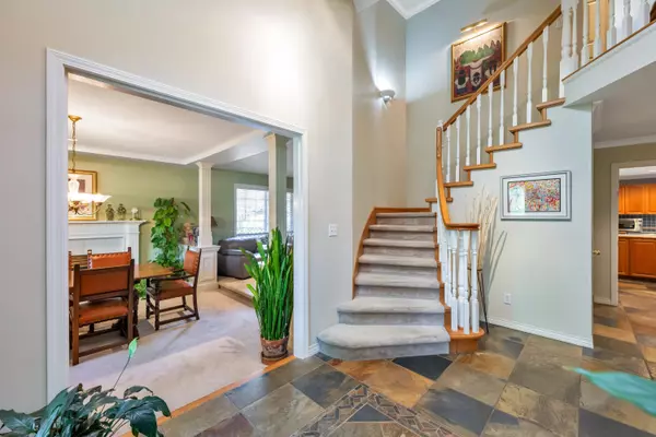 Surrey, BC V4A 8M3,13095 21a AVE
