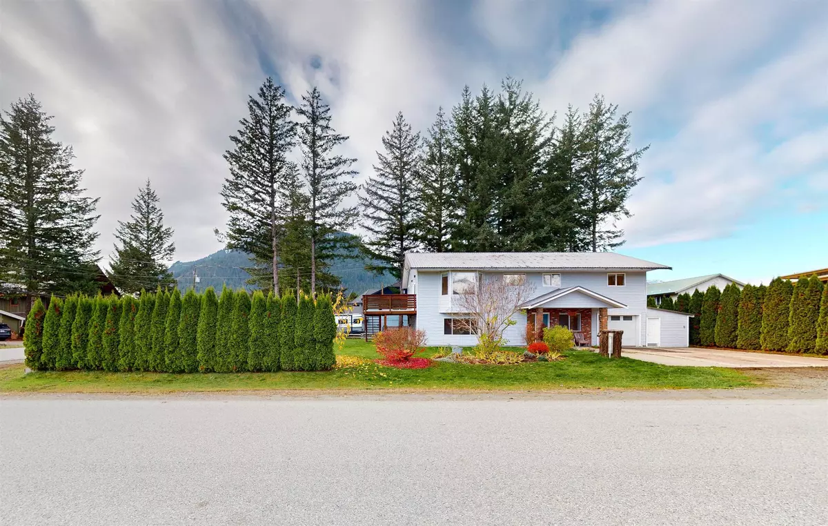 Pemberton, BC V0N 2L0,7389 Harrow RD