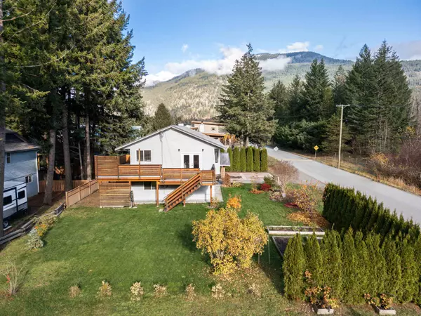 Pemberton, BC V0N 2L0,7389 Harrow RD