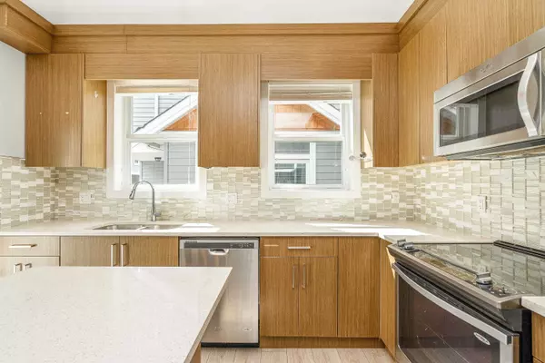 Langley, BC V2Y 0S7,20856 76 AVE #13