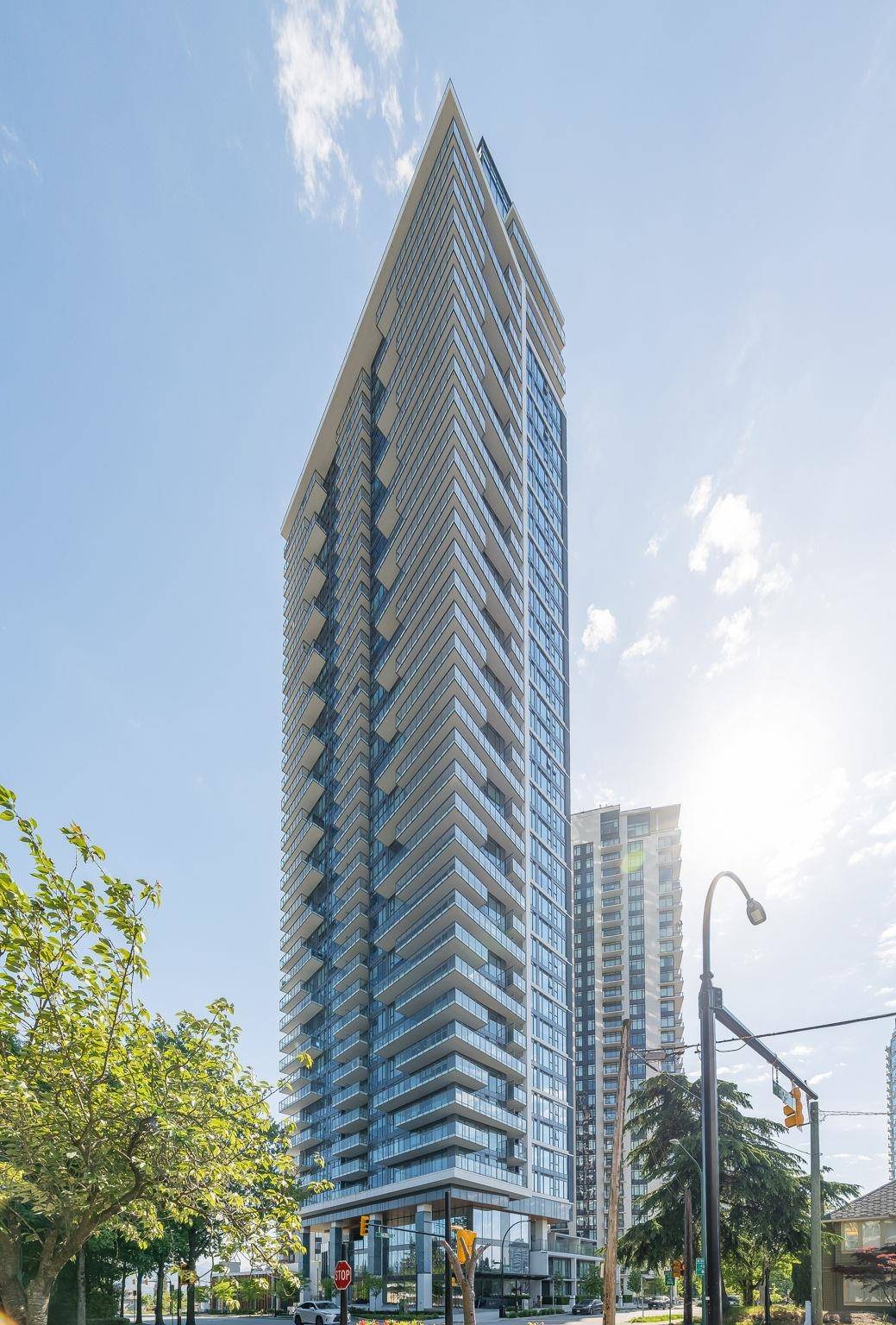 4711 Hazel ST #1807, Burnaby, BC V5H 0J9