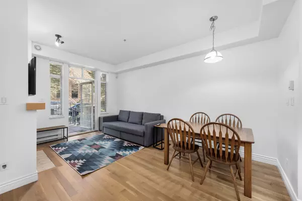 Vancouver, BC V6K 4T4,2628 Yew ST #116