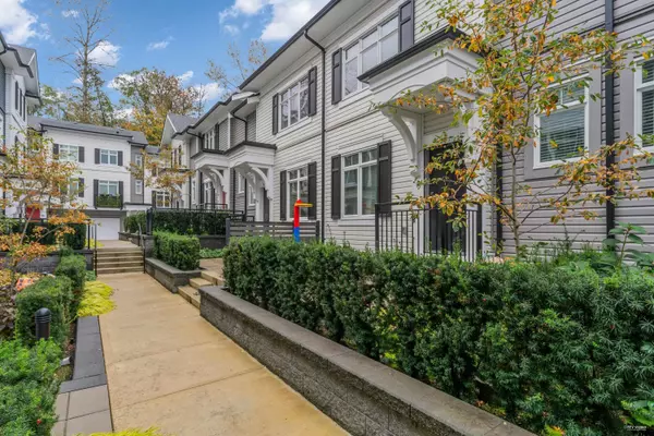 Surrey, BC V3Z 1J1,2070 Oak Meadows DR #85