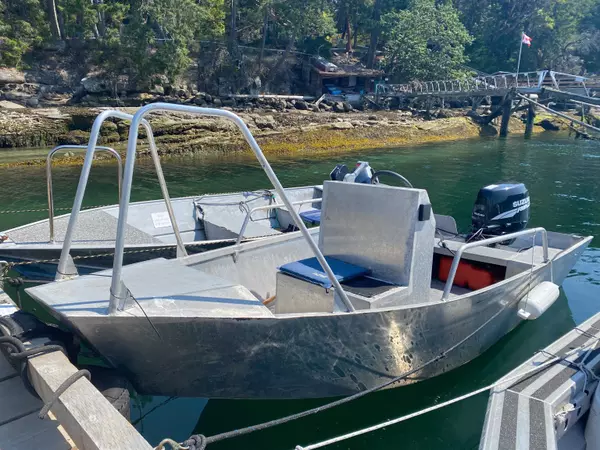 Galiano Island, BC V0N 1P0,453 Island Park DR