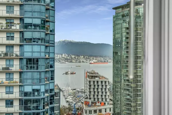 Vancouver, BC V6G 3K4,1420 W Georgia ST #1402