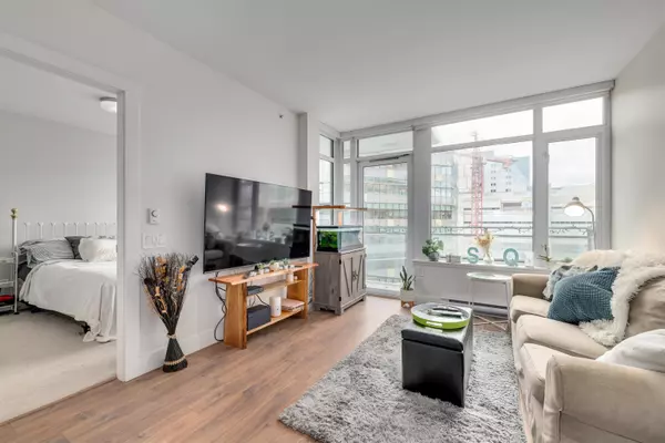 New Westminster, BC V3L 0J9,258 Nelson's CT #806