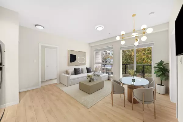 Surrey, BC V3T 0L9,13768 108 AVE #324