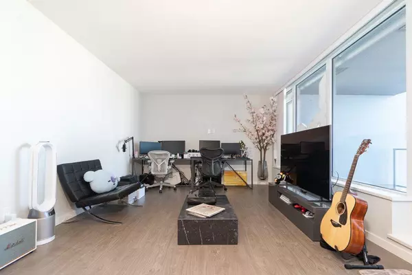 Richmond, BC V6X 0P6,3333 Brown RD #921