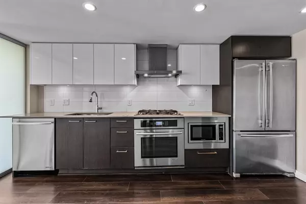 Vancouver, BC V6A 0C5,1618 Quebec ST #1002